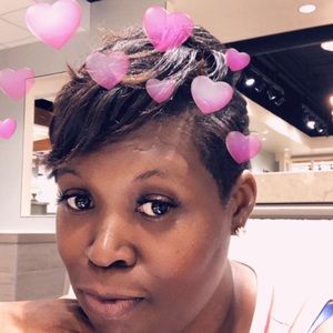 Meet your Posher, Annie